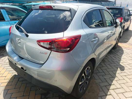 Mazda Demio Diesel image 11