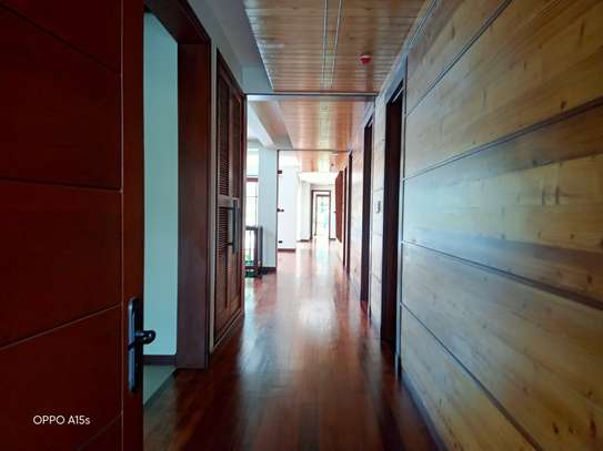 4 Bed Townhouse with En Suite in Runda image 13