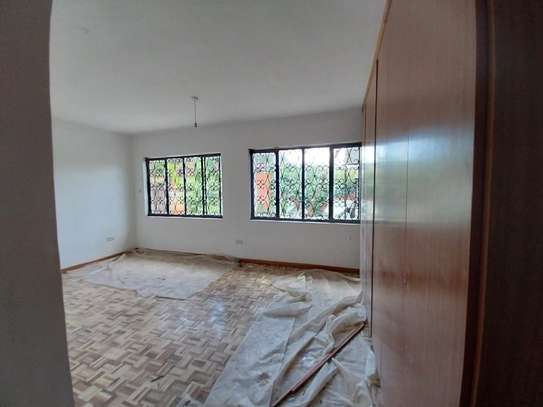 Commercial Property with Service Charge Included in Nyari image 24