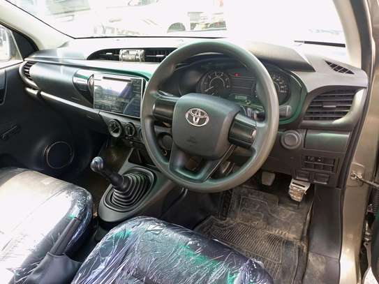 Toyota Hilux Single Cabin image 5