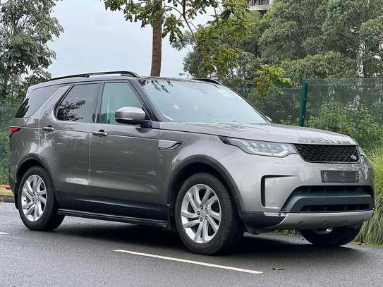 2017 land rover Mary Discovery 5 image 2