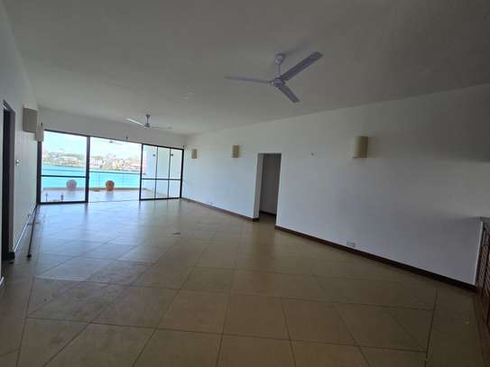 3 Bed Apartment with En Suite in Nyali Area image 12