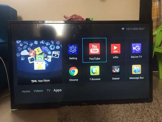 TCL  32'' SMART TV with 3D image 10