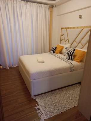 Serviced 2 Bed Apartment with En Suite at Walk To Yaya image 2