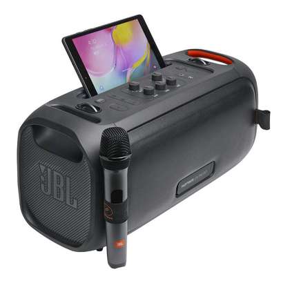 JBL partybox on the go image 3