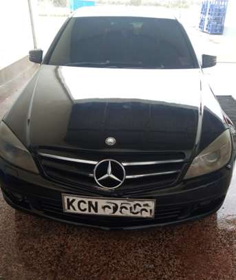 Mercedes Benz C200 Year 2010 Black Color very clean image 1
