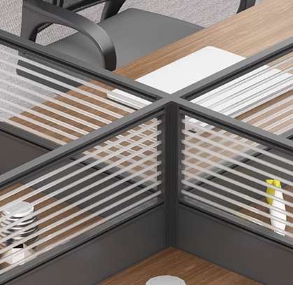 Office Workstation : Ergonomic Layout Office 4-Way WorkDesk image 2