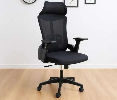 Office Chair: Ergonomic Designed Office Chair image 3
