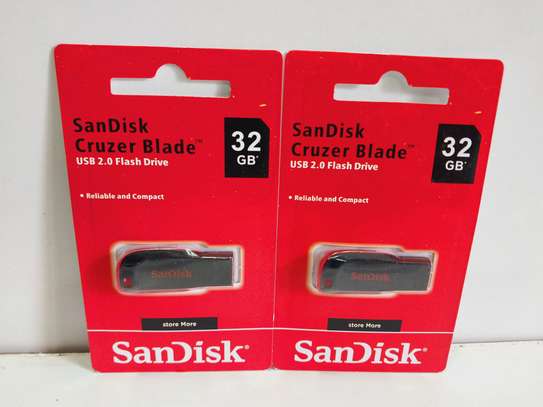 SanDisk Cruzer Blade 32GB USB 2.0 Flash Drive image 3