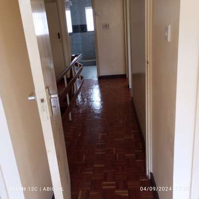 3 Bed Apartment with En Suite in Brookside image 3
