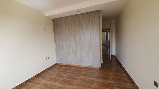 3 bedroom apartment for rent in Kileleshwa image 9