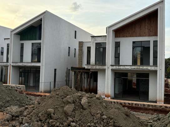 4 Bed Villa with En Suite in Kiambu Road image 19