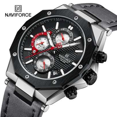 NAVIFORCE  Chronograph Luxury  Leather Wristwatch NF8028 image 2