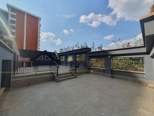 2 Bed Apartment with En Suite in Westlands Area image 2