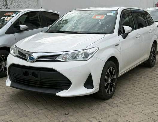 TOYOTA FIELDER HYBRID image 3