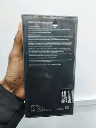 Samsung Galaxy S20 5G image 2