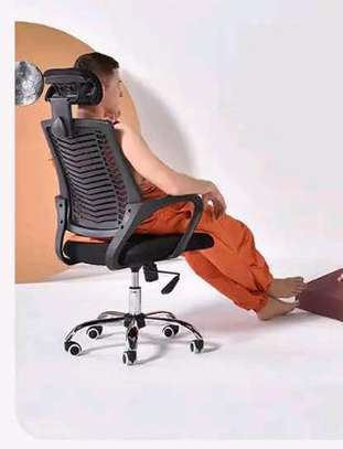 High back headrest chair image 1