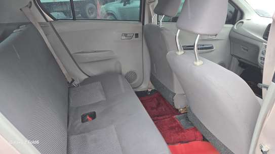 Daihatsu Mira KDH image 5