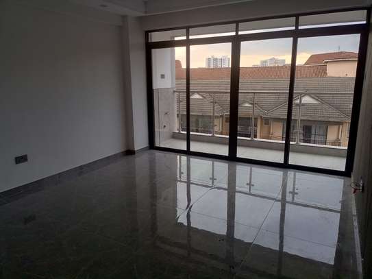 1 Bed Apartment with En Suite at Mandara Rd image 13