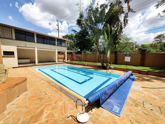 3 Bed Apartment with En Suite in Westlands Area image 2