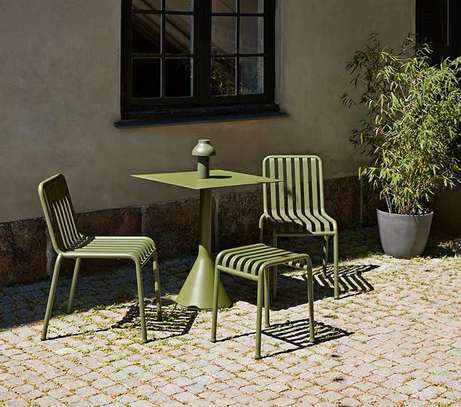 Office Chair : Modern Outdoor Dining Plastic Chair image 4