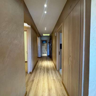 3 Bed Apartment with En Suite in Kileleshwa image 11
