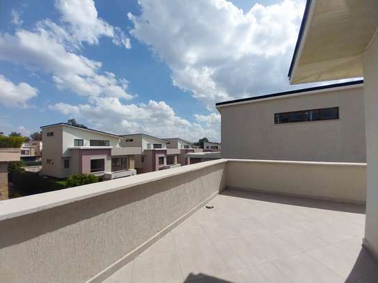 4 Bed Townhouse with Swimming Pool in Kiambu Road image 4
