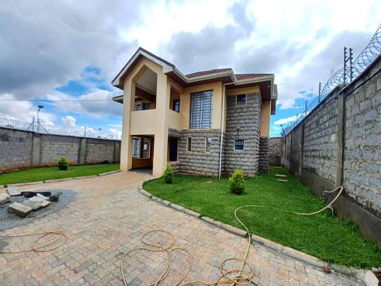 3 Bed Townhouse with En Suite at Ondiri image 5