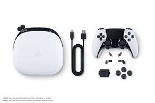 PS5 EDGE CONTROLLER image 1