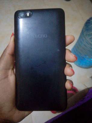 Tecno F1 image 1