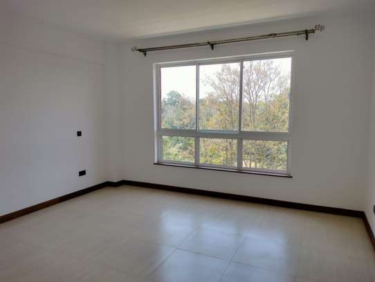 4 Bed Apartment with En Suite at General Mathenge image 3