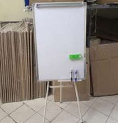 FLIP CHART FOR HIRE 3*2FITS image 1