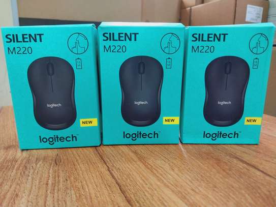 Logitech M220 Silent Wireless Mouse image 1