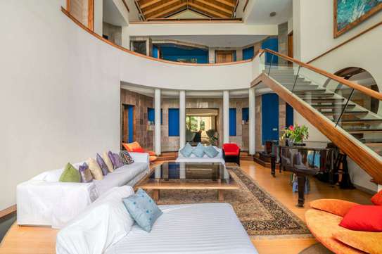 5 Bed House with En Suite at Magnolia Hill Lakeside image 4