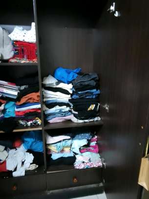 WARDROBE CUPBOARD ON CLEARANCE OFFER image 4
