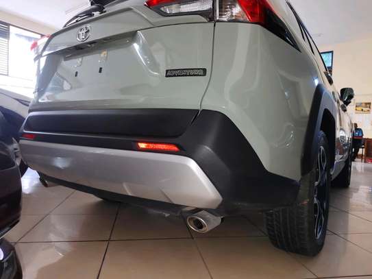 Toyota RAV4 2019 sunroof image 13