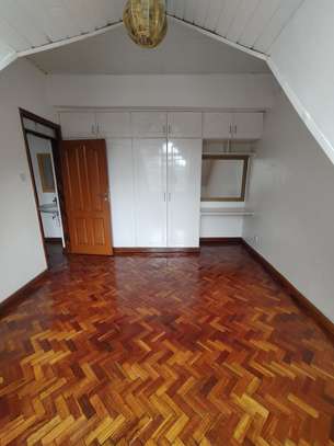4 Bed Apartment with Swimming Pool in Lavington image 11