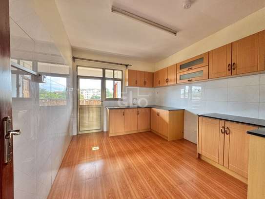 2 Bed Apartment with En Suite in Riara Road image 3