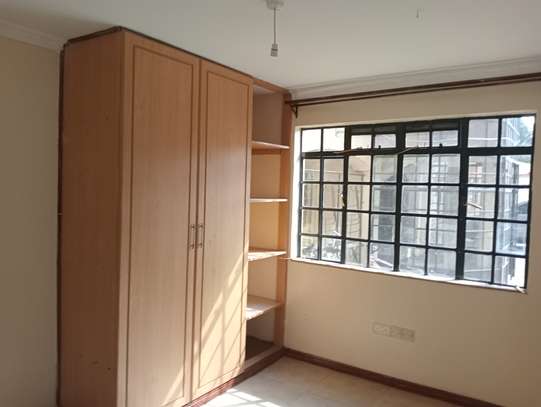 4 Bed Apartment with En Suite at Kileleshwa image 5