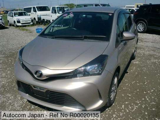 Toyota vitz (cash or hire) image 1