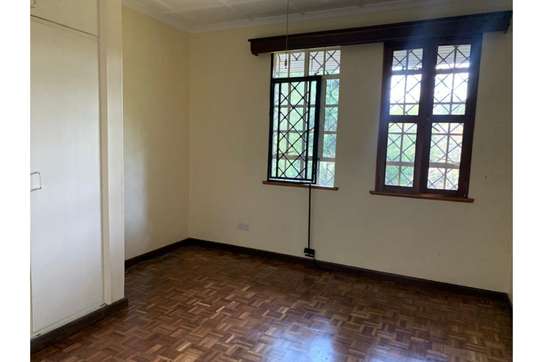 3 Bed Apartment with Garden in Muthaiga image 2