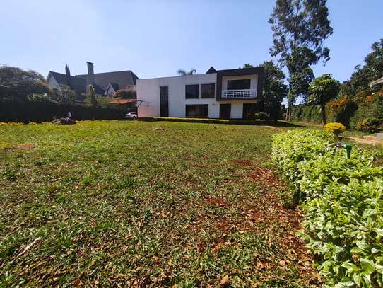 6 Bed House with En Suite in Runda image 17
