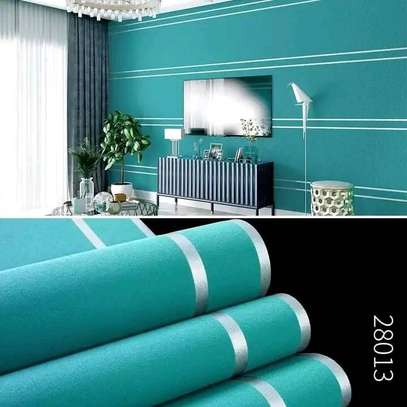 FITTED QUALITY WALL PAPERS image 2