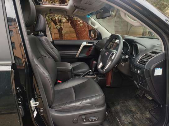 Toyota Prado Black 2016 diesel sunroof leather image 3