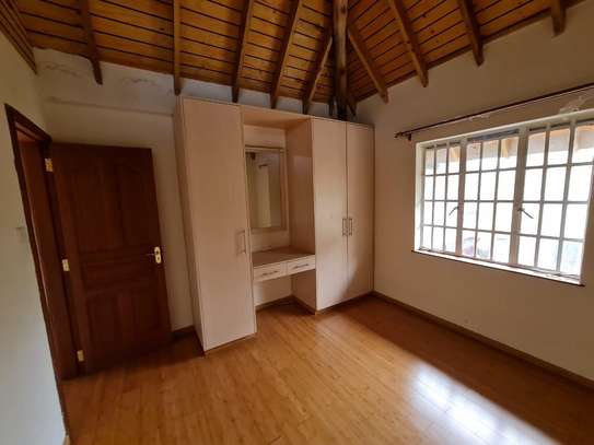 5 Bed Townhouse with En Suite at Kileleshwa image 10