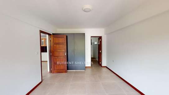 2 Bed Apartment with En Suite at Riverside Dr image 14