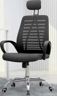 Office Chair; Understated Headrest Detailing Office Chair image 2