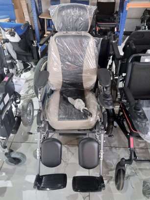 reclining electric wheelchair in nairobi,kenya image 3