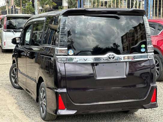 Toyota Voxy black color fully loaded 2017 model image 3