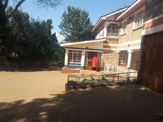 Very Spacious 6 BR House plus Sqs in Ngong image 9